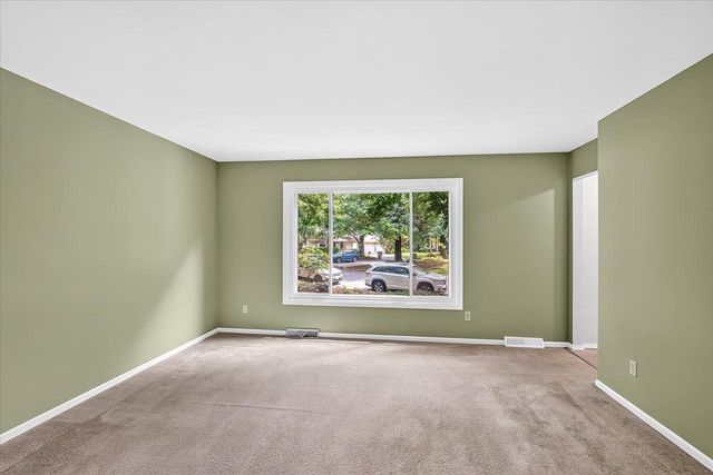 6 Windhaven Circle, Madison, WI 53717