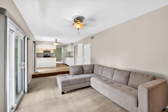 6 Windhaven Circle, Madison, WI 53717