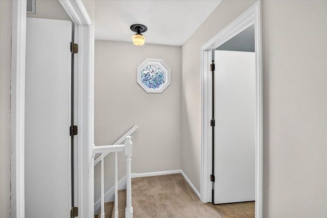 6 Windhaven Circle, Madison, WI 53717