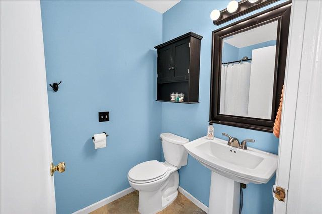 6 Windhaven Circle, Madison, WI 53717