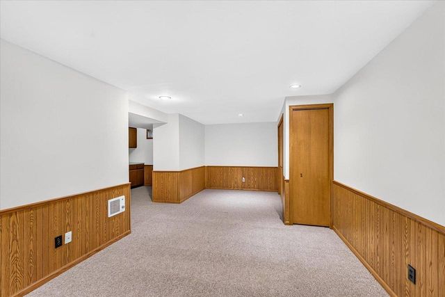 6 Windhaven Circle, Madison, WI 53717