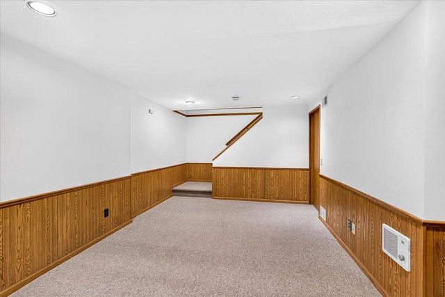 6 Windhaven Circle, Madison, WI 53717
