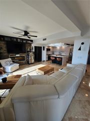 110 N Federal Hwy 1118, Fort Lauderdale, FL 33301