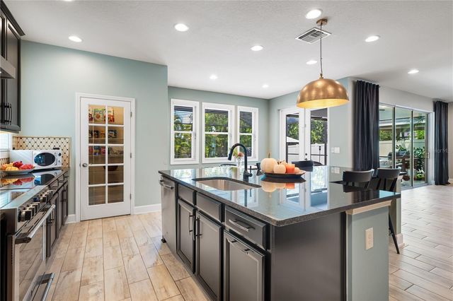 7500 AGUILA DRIVE, Sarasota, FL 34240