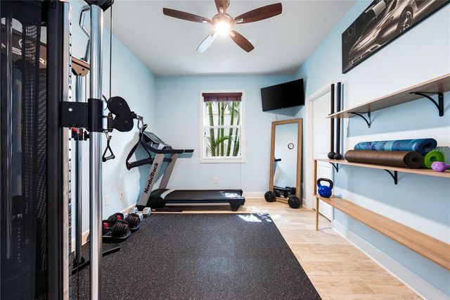 7500 AGUILA DRIVE, Sarasota, FL 34240