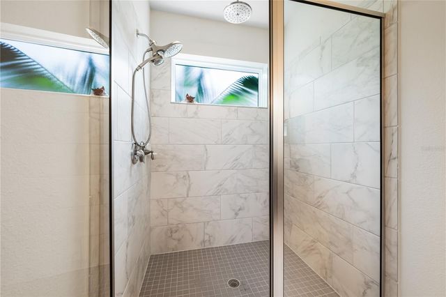 7500 AGUILA DRIVE, Sarasota, FL 34240