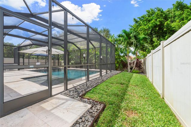 7500 AGUILA DRIVE, Sarasota, FL 34240