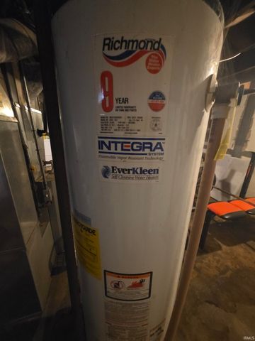 804 E Calvert Street, South Bend, IN 46613