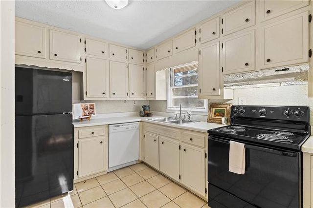 2868 Belaire Circle, Doraville, GA 30340