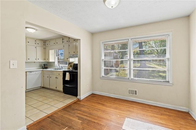 2868 Belaire Circle, Doraville, GA 30340