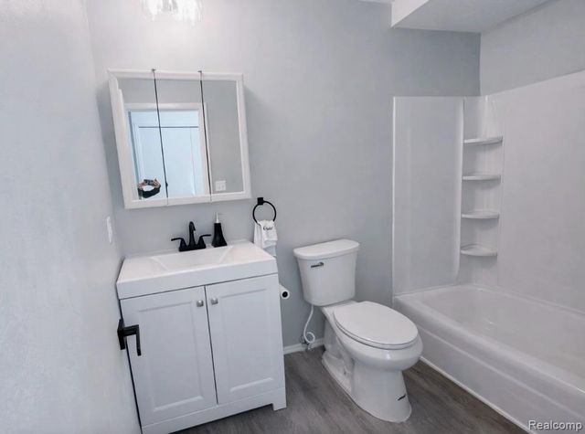 8315 Camelot Court, Genesee Charter Township, MI 48458