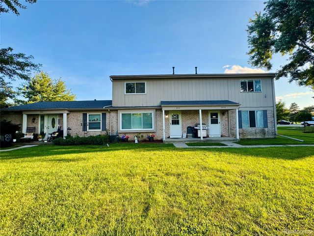 8315 Camelot Court, Genesee Charter Township, MI 48458