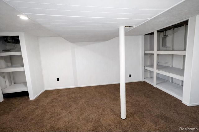 8315 Camelot Court, Genesee Charter Township, MI 48458