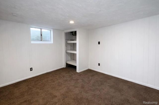 8315 Camelot Court, Genesee Charter Township, MI 48458