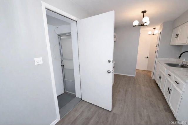 8315 Camelot Court, Genesee Charter Township, MI 48458