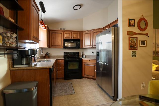 1235 SW Arborfair Drive, Lee's Summit, MO 64082