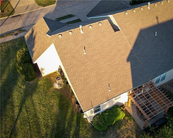 1235 SW Arborfair Drive, Lee's Summit, MO 64082