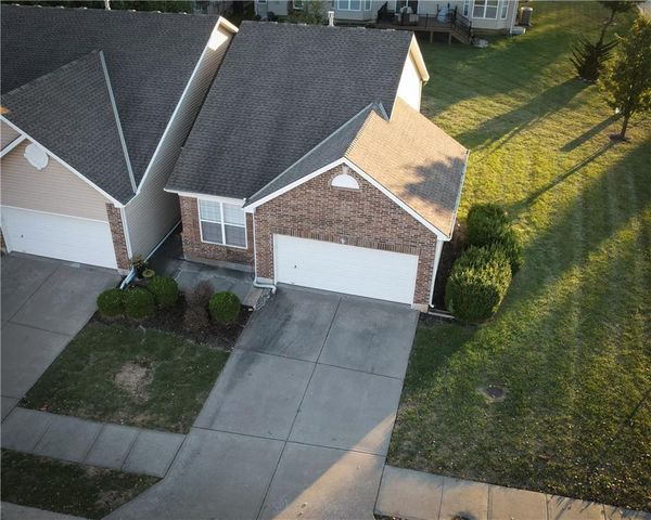 1235 SW Arborfair Drive, Lee's Summit, MO 64082