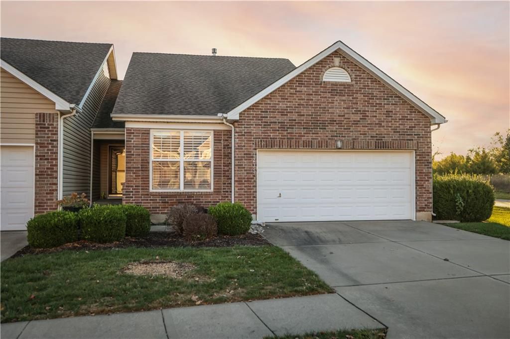 1235 SW Arborfair Drive, Lee's Summit, MO 64082