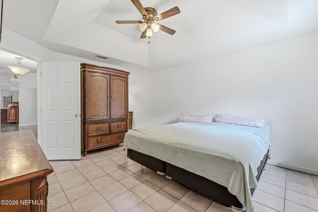 2529 AMERICAS CUP Circle E, Atlantic Beach, FL 32233