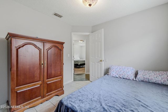 2529 AMERICAS CUP Circle E, Atlantic Beach, FL 32233