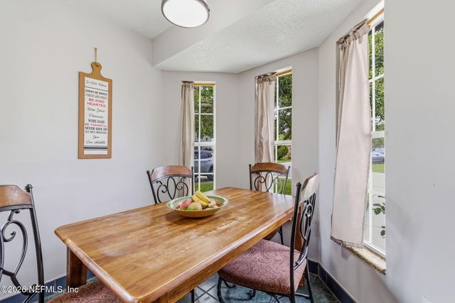 2529 AMERICAS CUP Circle E, Atlantic Beach, FL 32233