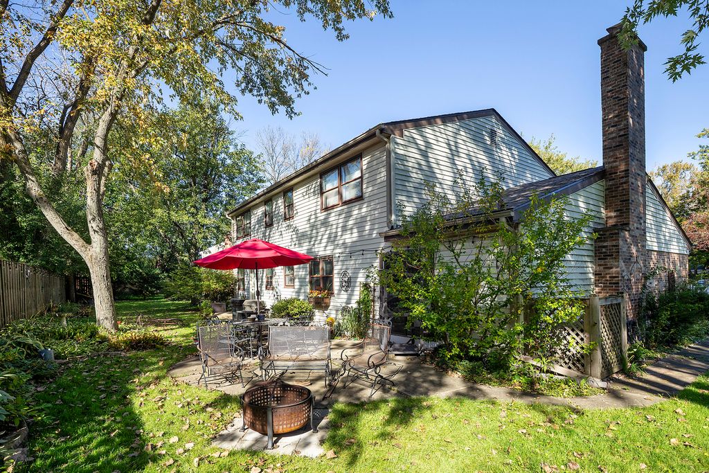 995 Hunter Court, Deerfield, IL 60015 — photo 3