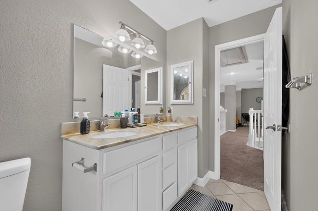 2600 Juniper Drive, Euless, TX 76039