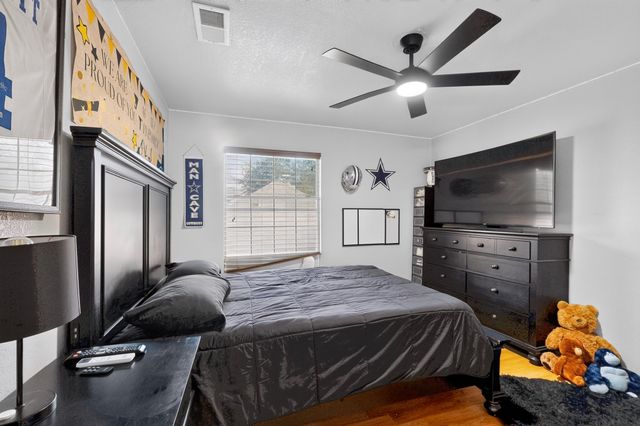 2600 Juniper Drive, Euless, TX 76039
