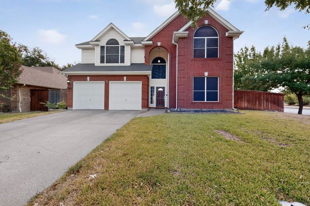 2600 Juniper Drive, Euless, TX 76039