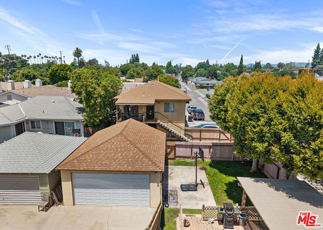 937 E Palmyra Avenue, Orange, CA 92866