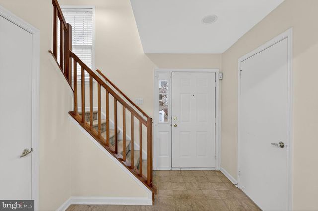 1404 WHARTON RD, Mount Laurel, NJ 08054