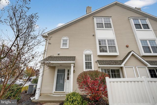 1404 WHARTON RD, Mount Laurel, NJ 08054