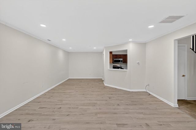 1404 WHARTON RD, Mount Laurel, NJ 08054