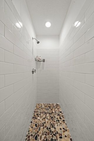 10 Ledgewood Way 26, Peabody, MA 01960