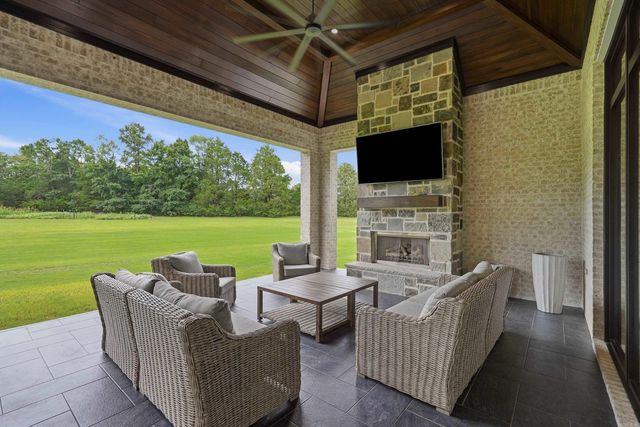 15 Weaver Heights, Greenbrier, AR 72058