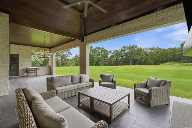 15 Weaver Heights, Greenbrier, AR 72058