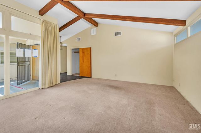3008 Pomona Street, Bakersfield, CA 93305