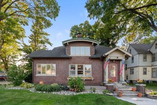 1132 Indiana Avenue, La Porte, IN 46350