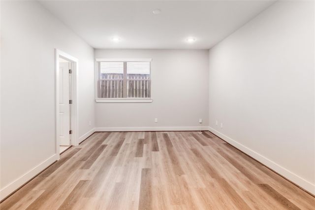 1250 N Post Oak Road A, Houston, TX 77055