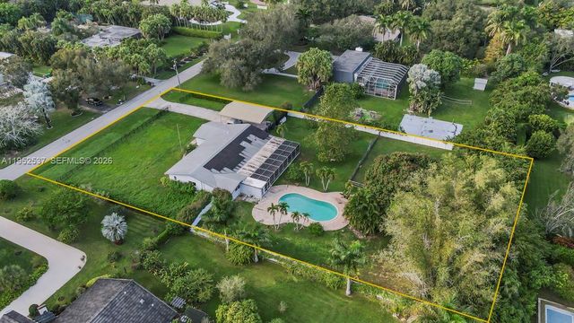 2800 SW 116th Ave, Davie, FL 33330