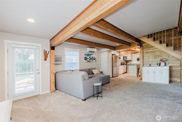 8022 Long Lake Road SE, Port Orchard, WA 98367