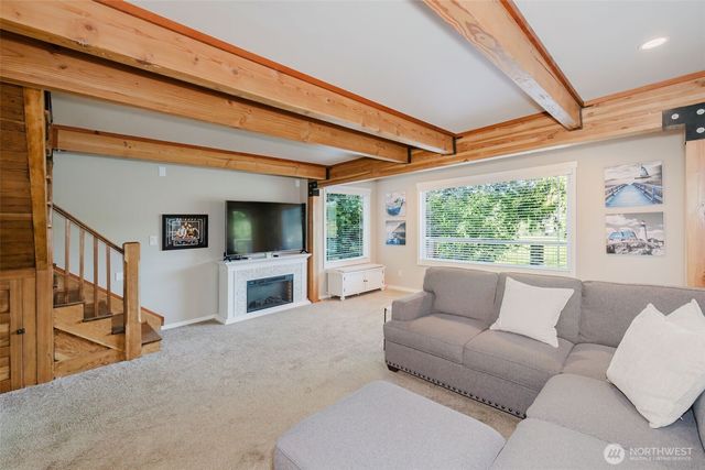 8022 Long Lake Road SE, Port Orchard, WA 98367
