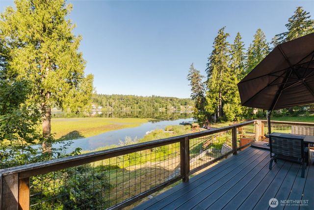 8022 Long Lake Road SE, Port Orchard, WA 98367