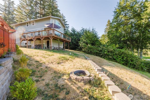 8022 Long Lake Road SE, Port Orchard, WA 98367