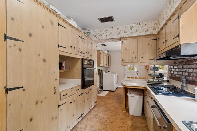 65 INNESS DRIVE, Tarpon Springs, FL 34689