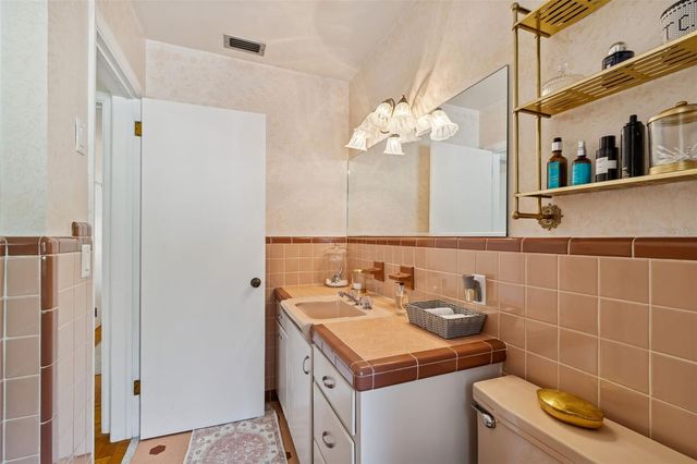 65 INNESS DRIVE, Tarpon Springs, FL 34689