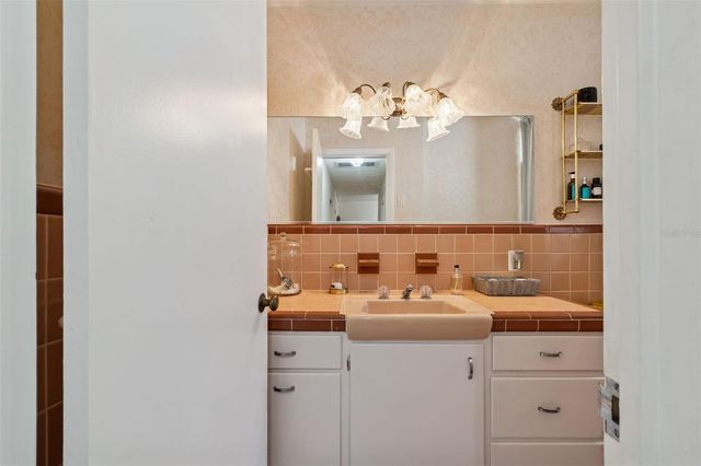 65 INNESS DRIVE, Tarpon Springs, FL 34689