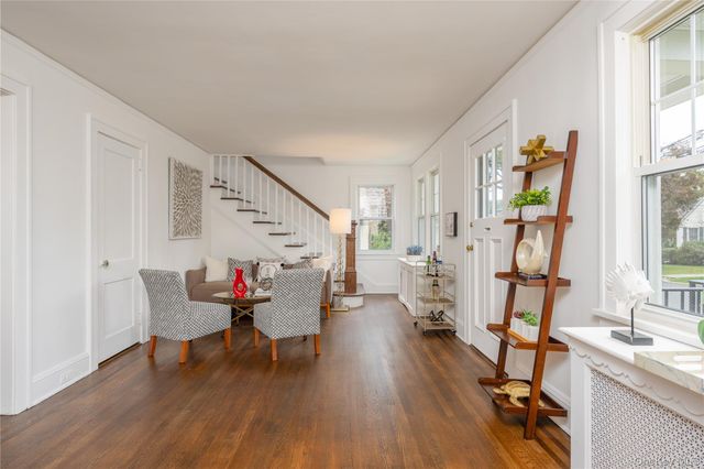 20 Byron Avenue, White Plains, NY 10606