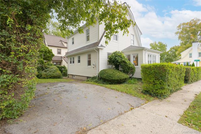 20 Byron Avenue, White Plains, NY 10606